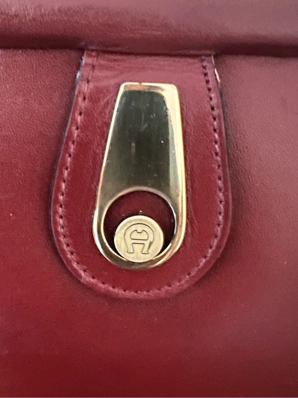 Vintage Etienne Aigner Burgundy Leather Frame Clutch Horseshoe Logo